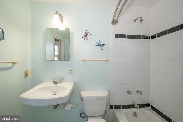 306 SEDGEWOOD RD, Springfield, PA 19064