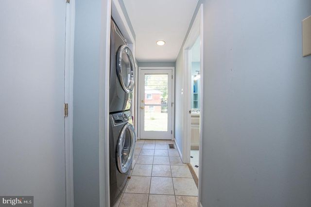 306 SEDGEWOOD RD, Springfield, PA 19064