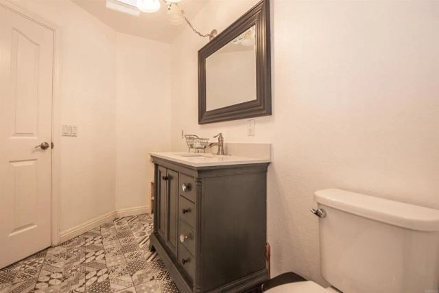 15950 Mactan Ln, Valley Center, CA 92082