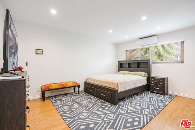 918 17th Street 2, Santa Monica, CA 90403