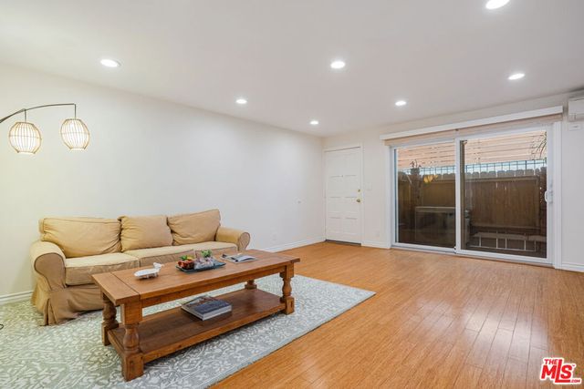 918 17th Street 2, Santa Monica, CA 90403