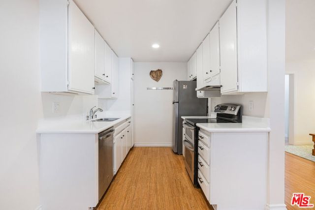 918 17th Street 2, Santa Monica, CA 90403