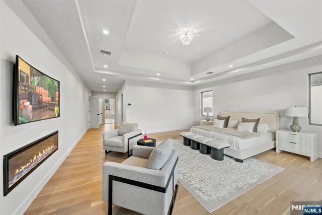 144 Demarest Avenue, Englewood Cliffs, NJ 07632