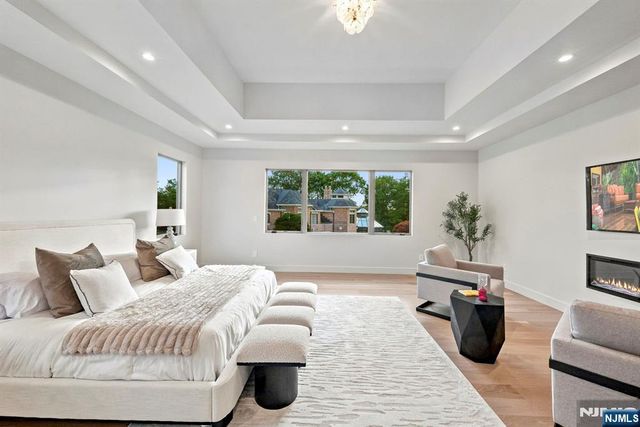 144 Demarest Avenue, Englewood Cliffs, NJ 07632