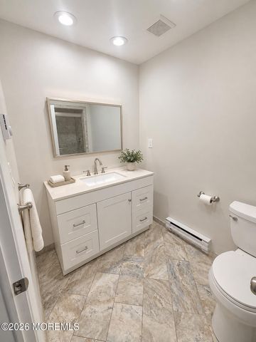 35 Amberly Drive J, Manalapan, NJ 07726