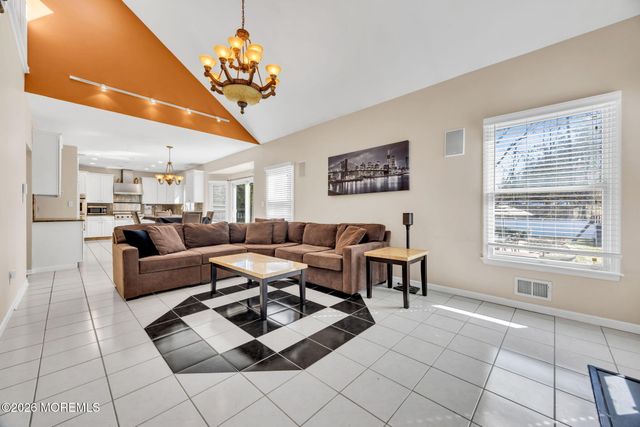 1 Brentwood Drive, Manalapan, NJ 07726