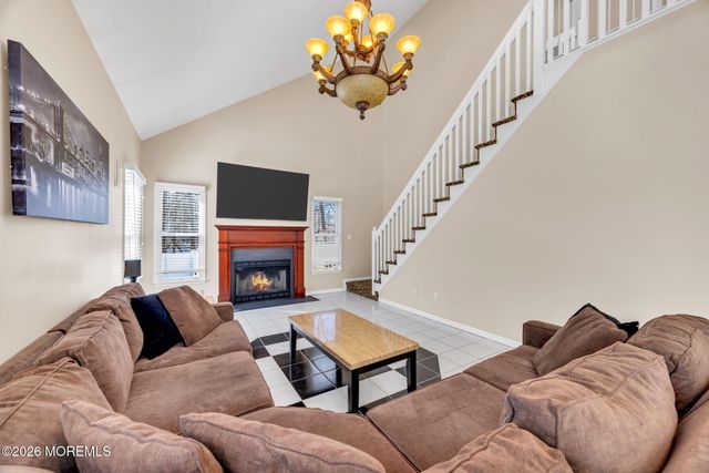 1 Brentwood Drive, Manalapan, NJ 07726