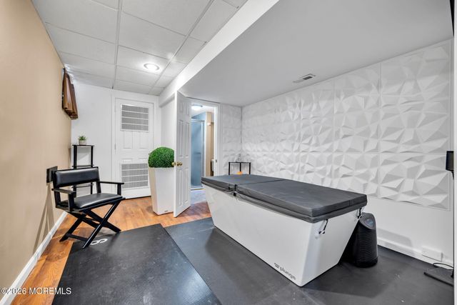 1 Brentwood Drive, Manalapan, NJ 07726