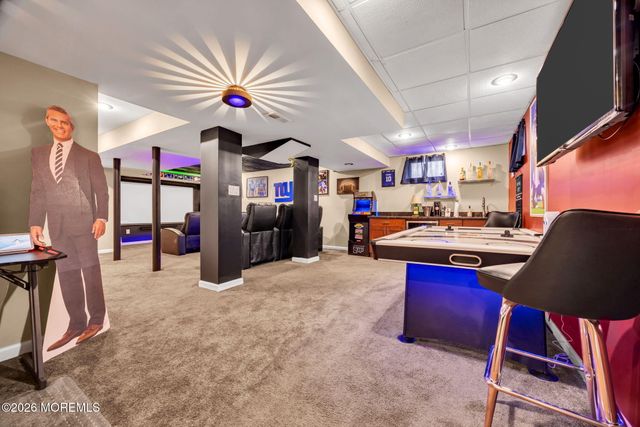 1 Brentwood Drive, Manalapan, NJ 07726