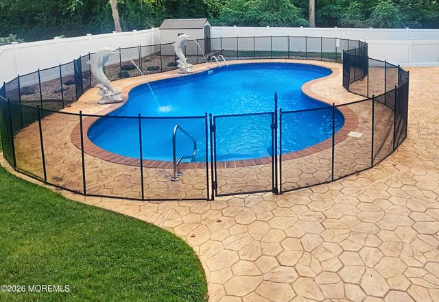 1 Brentwood Drive, Manalapan, NJ 07726