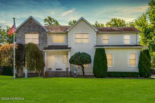 1 Brentwood Drive, Manalapan, NJ 07726