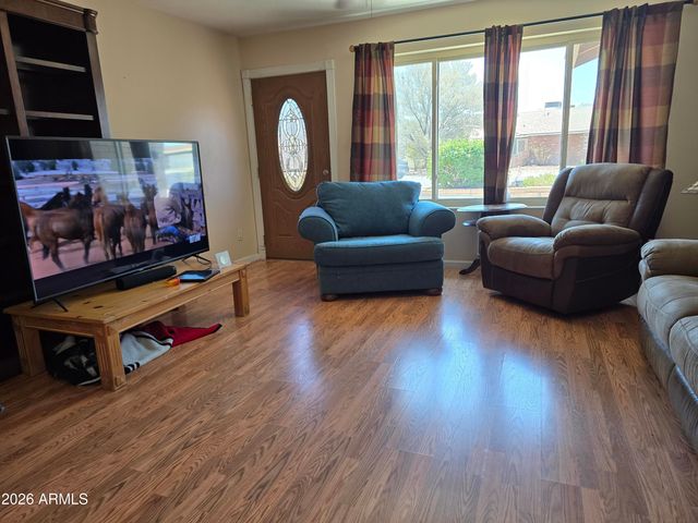 3364 W PERSHING Avenue, Phoenix, AZ 85029