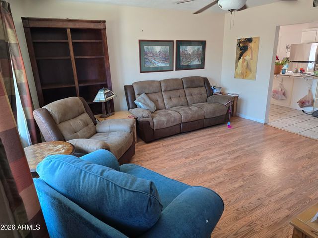 3364 W PERSHING Avenue, Phoenix, AZ 85029