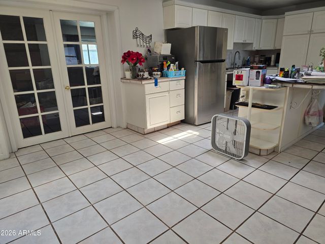 3364 W PERSHING Avenue, Phoenix, AZ 85029