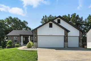 1334 Heritage Parkway, Wentzville, MO 63385