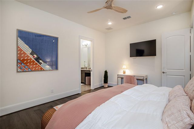 2516 Scenic Hills Drive, Friendswood, TX 77546