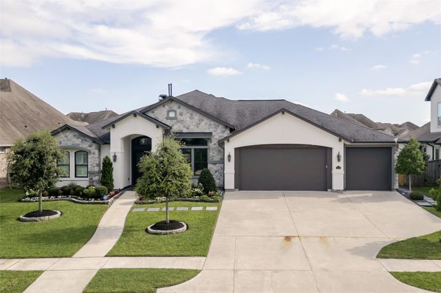 2516 Scenic Hills Drive, Friendswood, TX 77546