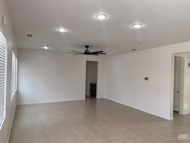 5302 Twinkle Lane, Bakersfield, CA 93313