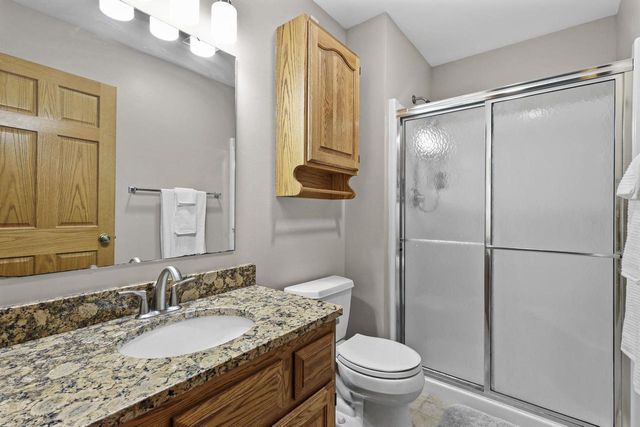 840 Vista Ridge Drive, Mount Horeb, WI 53572