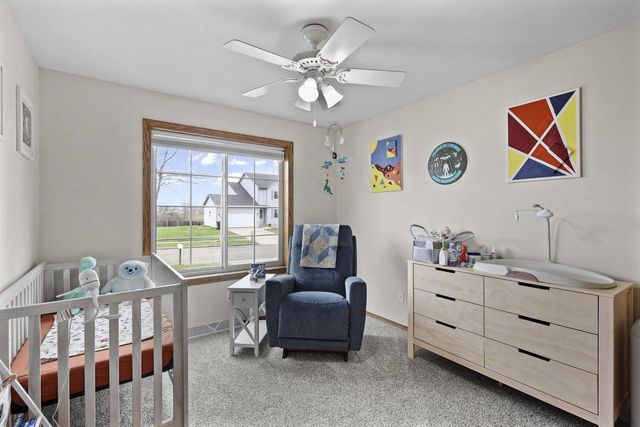 840 Vista Ridge Drive, Mount Horeb, WI 53572