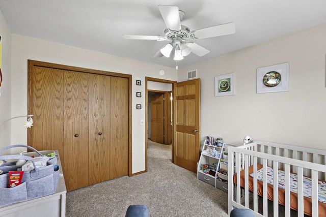 840 Vista Ridge Drive, Mount Horeb, WI 53572