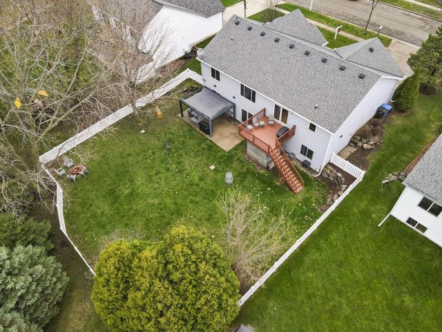 840 Vista Ridge Drive, Mount Horeb, WI 53572
