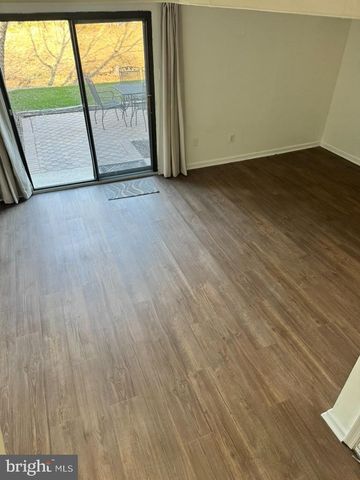 3179 BURNLEY PL, Holland, PA 18966