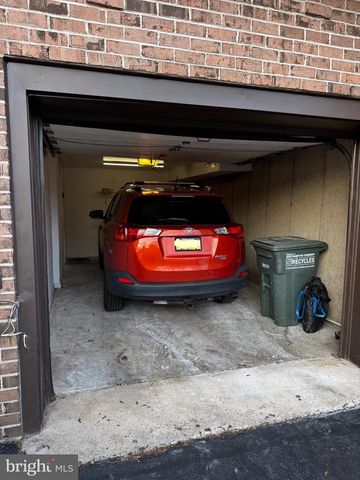 3179 BURNLEY PL, Holland, PA 18966