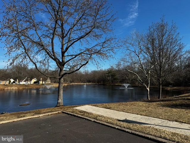 3179 BURNLEY PL, Holland, PA 18966