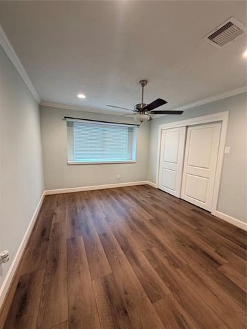 2506 Northern Drive, League City, TX 77573