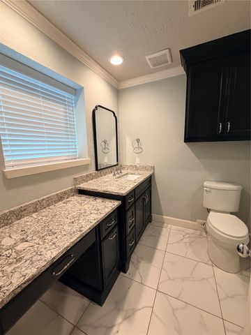 2506 Northern Drive, League City, TX 77573