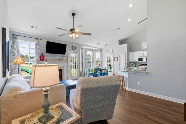 622 Vermillion Dr., Little River, SC 29566