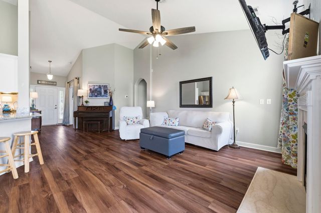 622 Vermillion Dr., Little River, SC 29566