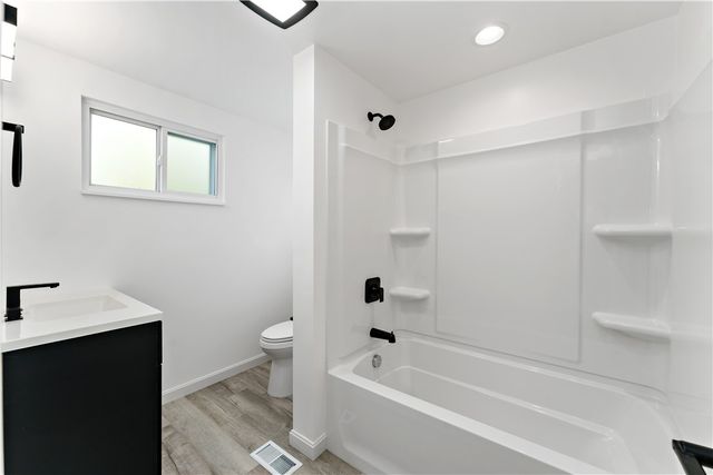 95 Southern Ave, Mt Washington, PA 15211