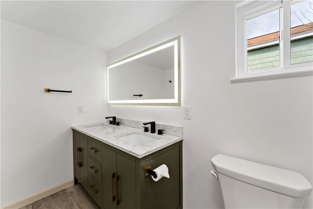 95 Southern Ave, Mt Washington, PA 15211