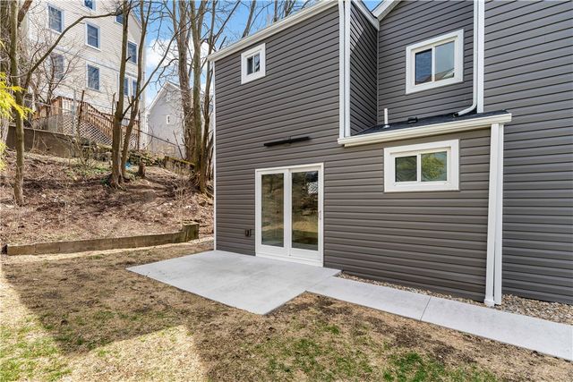 95 Southern Ave, Mt Washington, PA 15211