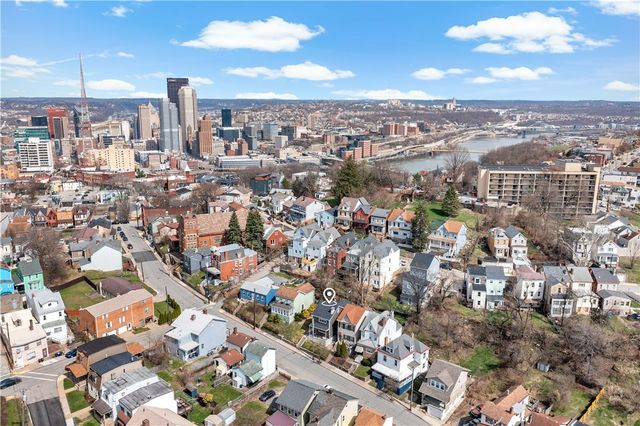 95 Southern Ave, Mt Washington, PA 15211