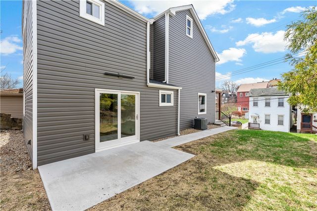 95 Southern Ave, Mt Washington, PA 15211