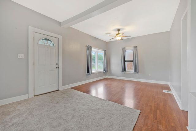 829 Lohoff Avenue, Evansville, IN 47710