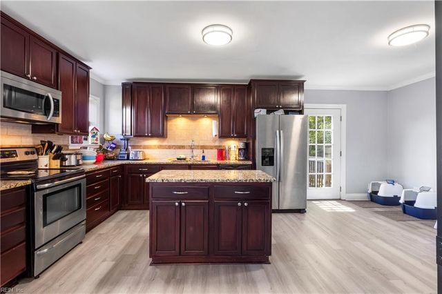 2947 Victoria AVE, Norfolk, VA 23504
