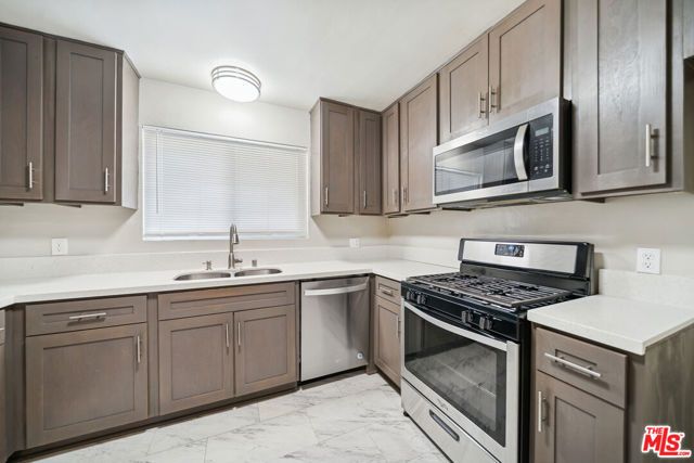 3652 Carmona Avenue 7, Los Angeles, CA 90016