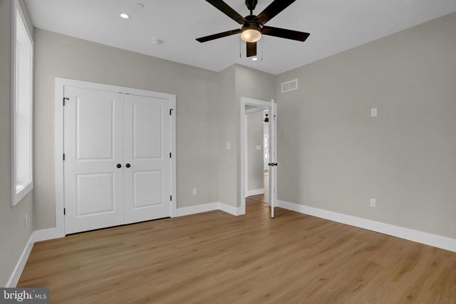 3550 REVOLEA BEACH RD, Middle River, MD 21220