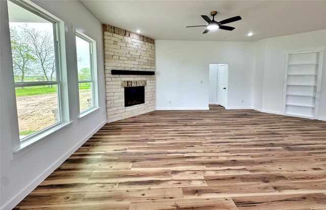 8808 US HWY 69, Lone Oak, TX 75453