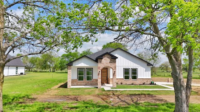 8808 US HWY 69, Lone Oak, TX 75453
