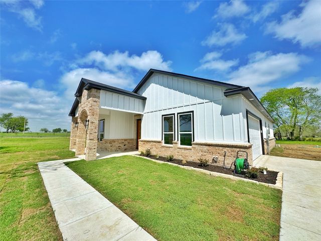 8808 US HWY 69, Lone Oak, TX 75453