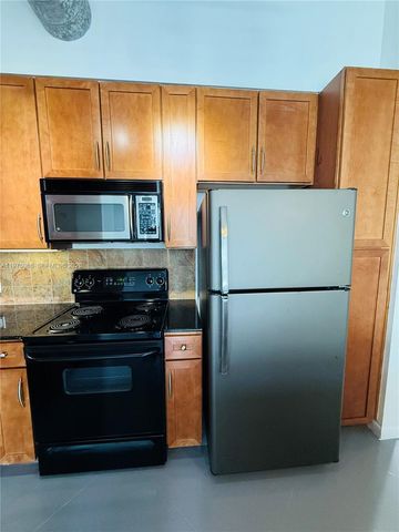 2001 Biscayne Blvd 2402, Miami, FL 33137