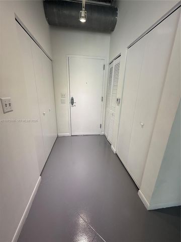 2001 Biscayne Blvd 2402, Miami, FL 33137