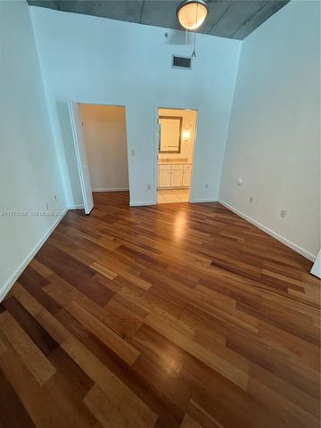 2001 Biscayne Blvd 2402, Miami, FL 33137