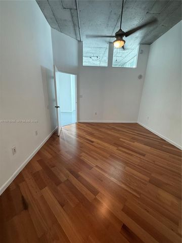 2001 Biscayne Blvd 2402, Miami, FL 33137