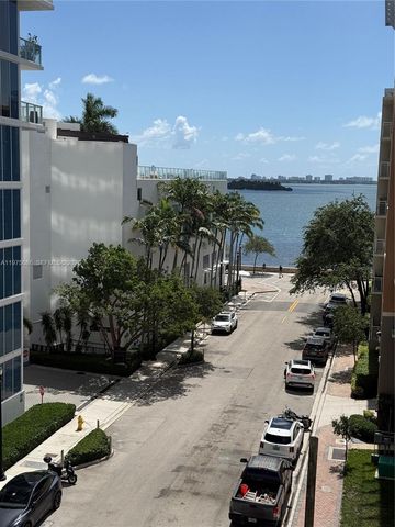 2001 Biscayne Blvd 2402, Miami, FL 33137